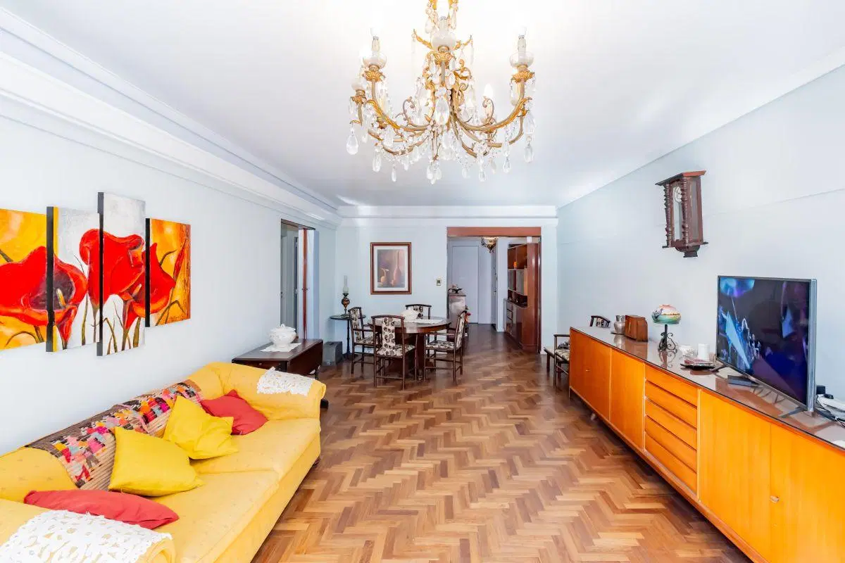 Departamento de 101 m2 con 3 dormitorios en venta en Belgrano 2