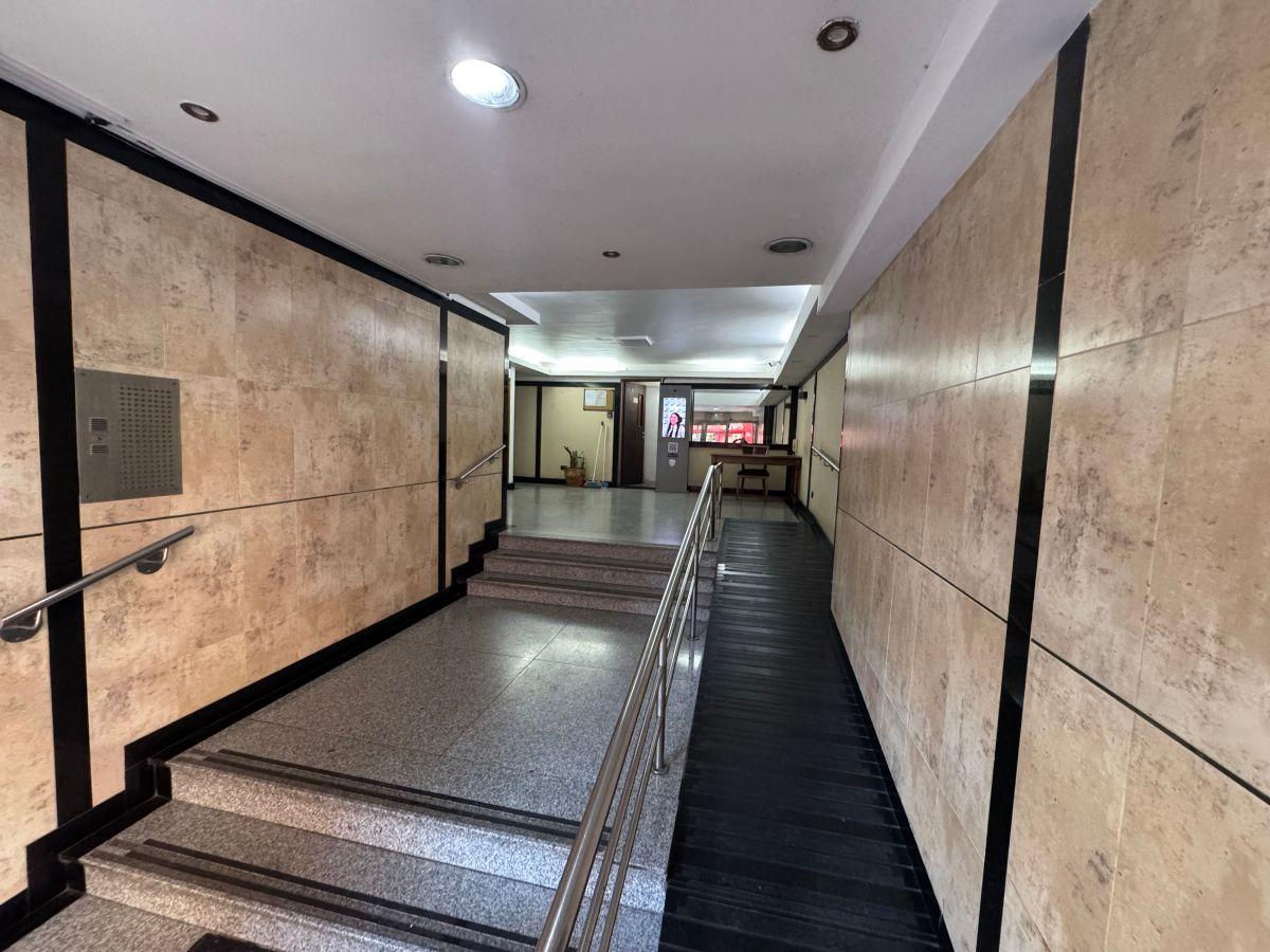 Foto de Departamento de 68 m² con 2 dormitorios en venta en Saavedra, imagen 3