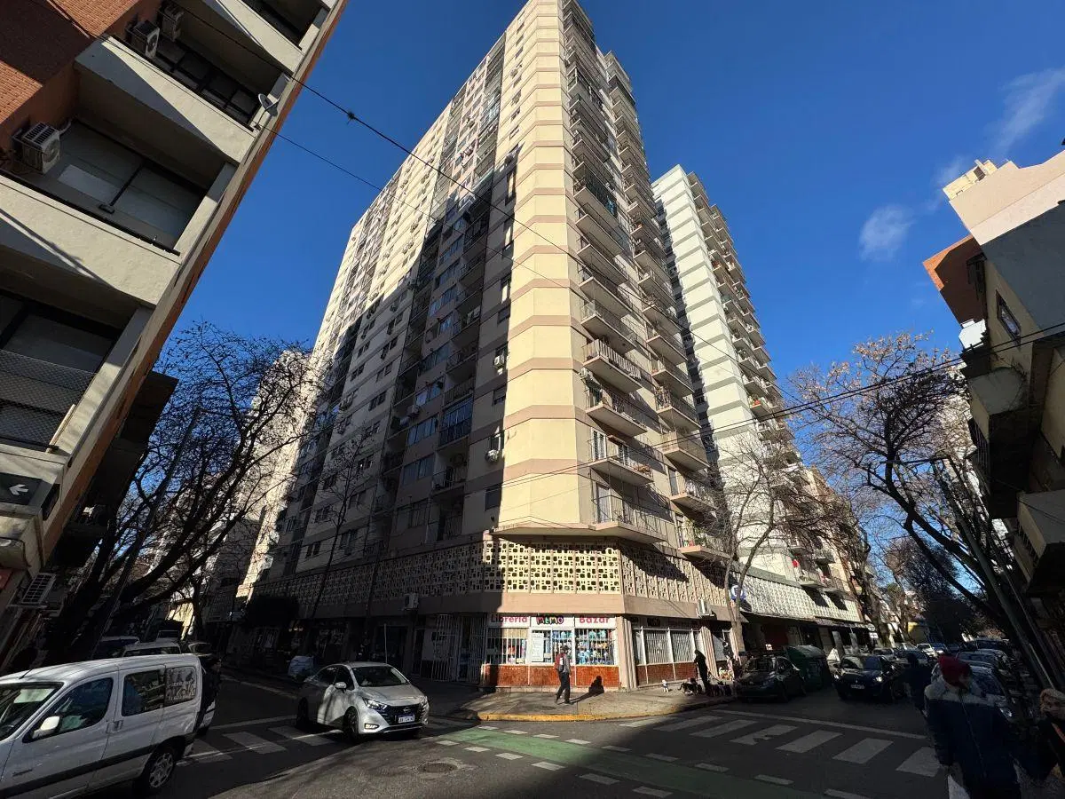 Departamento de 68 m² con 2 dormitorios en venta en Saavedra 5