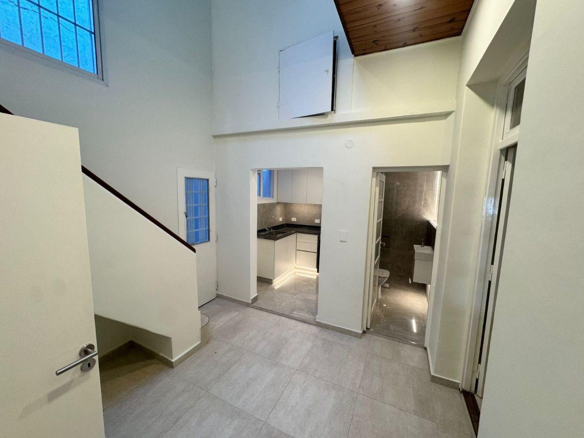 Foto de PH de 130 m² con 3 dormitorios en alquiler en Saavedra, imagen 2