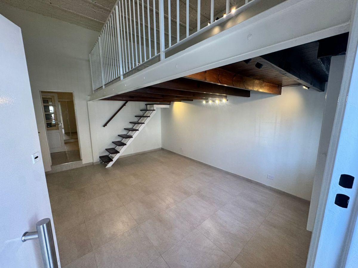 Foto de PH de 130 m² con 3 dormitorios en alquiler en Saavedra, imagen 3