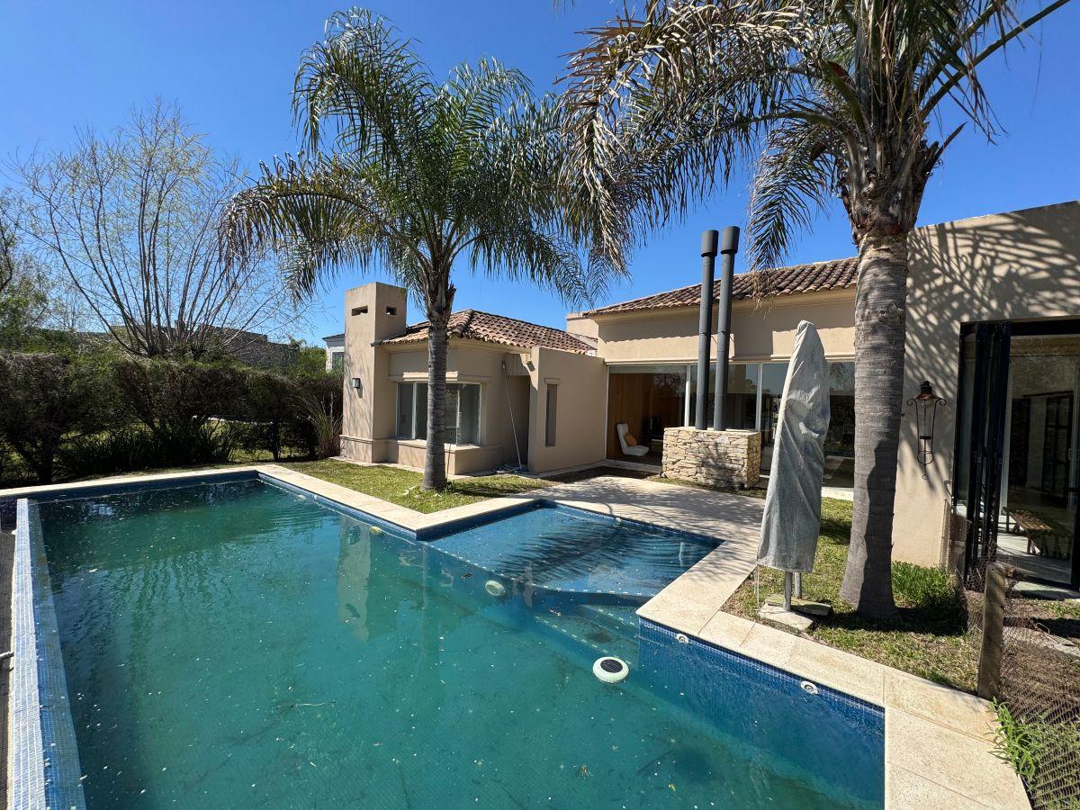 Foto de Casa de 1200 m² con 4 habitaciones en venta en Santa Catalina, imagen 5