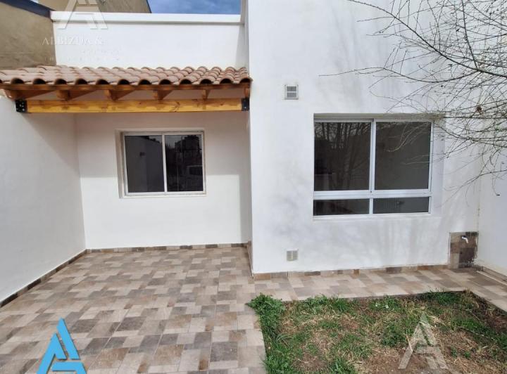 ALQUILER CASA 2 DORMITORIOS C/ PATIO Y PARRILLA - CINCO SALTOS 3