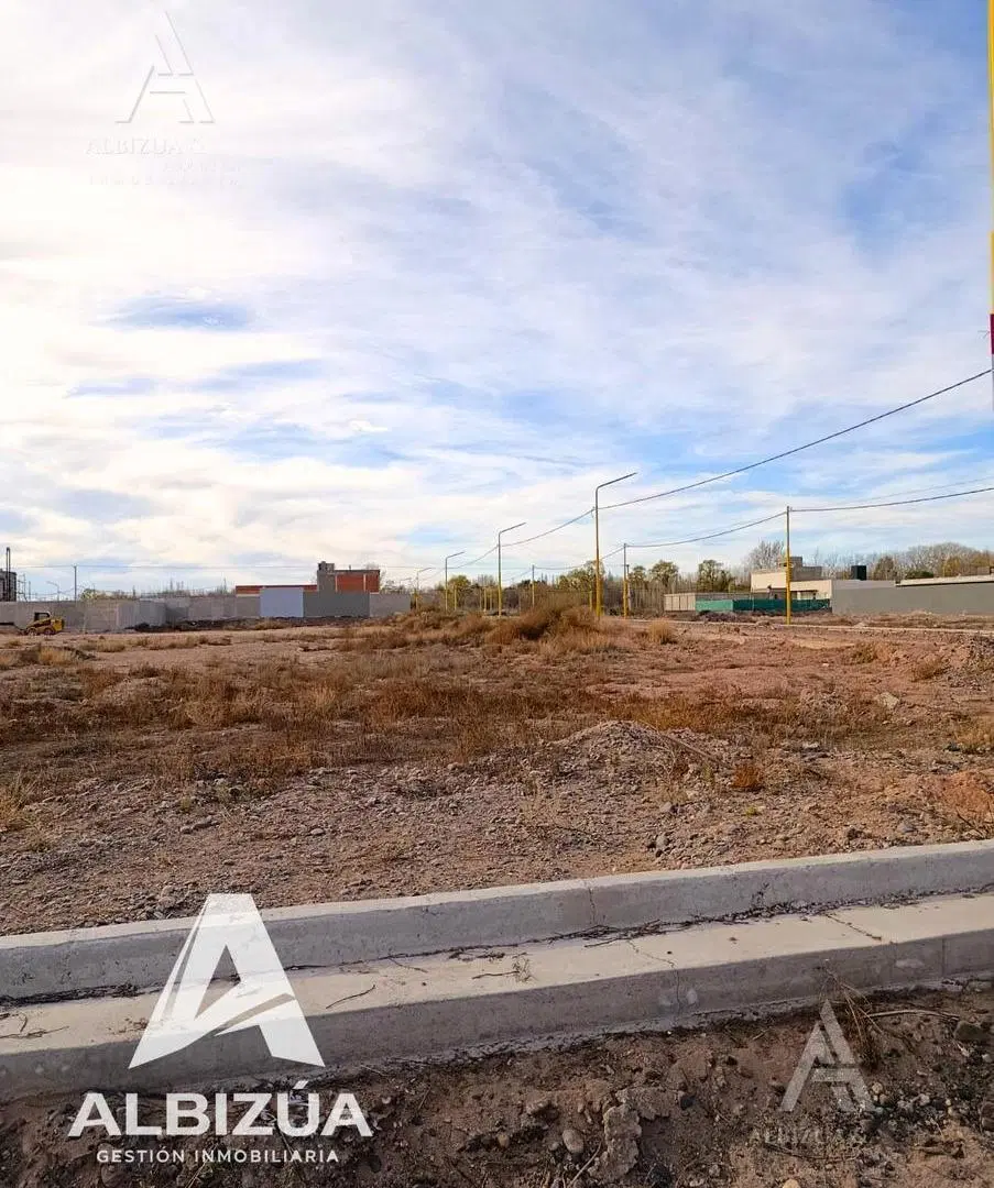 VENTA de Lotes aledaños en PRIMATERRA + 400 M2 c/u 2
