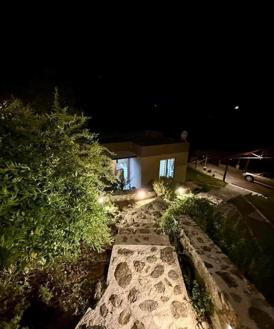 Foto de Complejo de cabañas con piscina en Cuesta Blanca, imagen 2