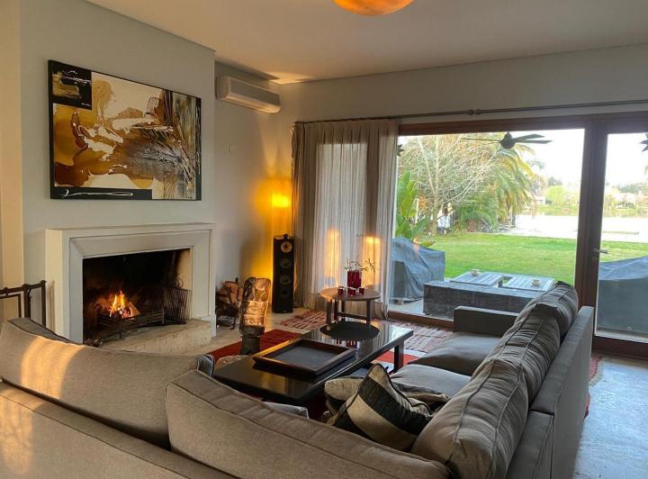 Foto de Casa vista al lago en venta/ alquiler en Sta Maria de Tigre, imagen 1