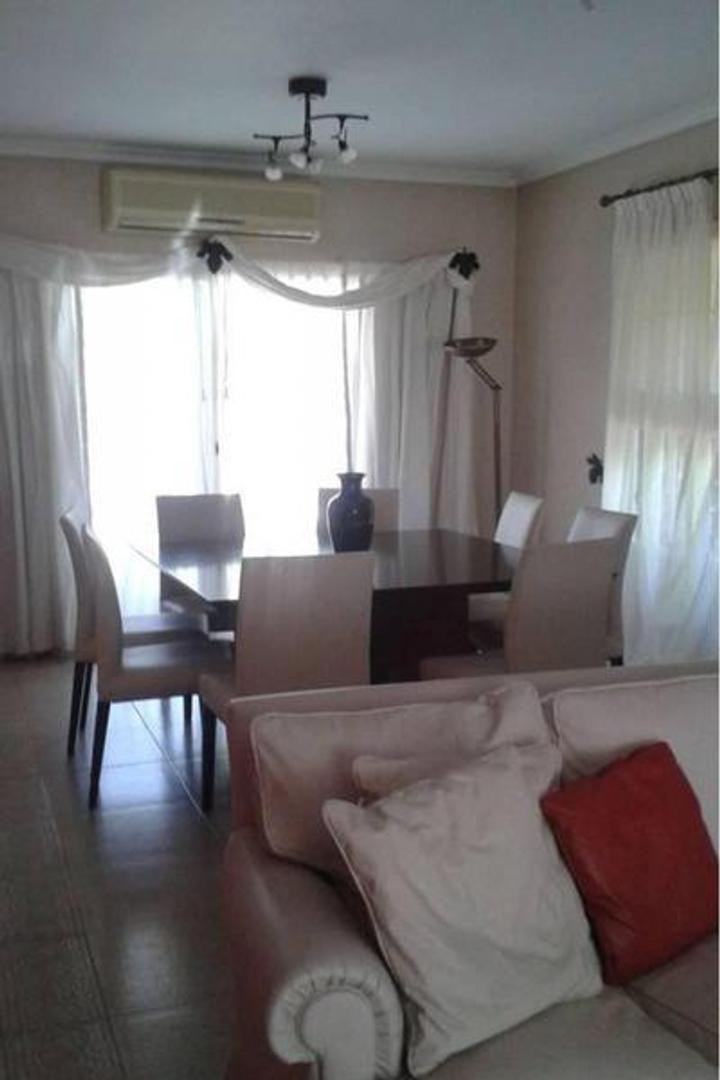 Foto de Casa clasica impecable en venta en La Delfina., imagen 4