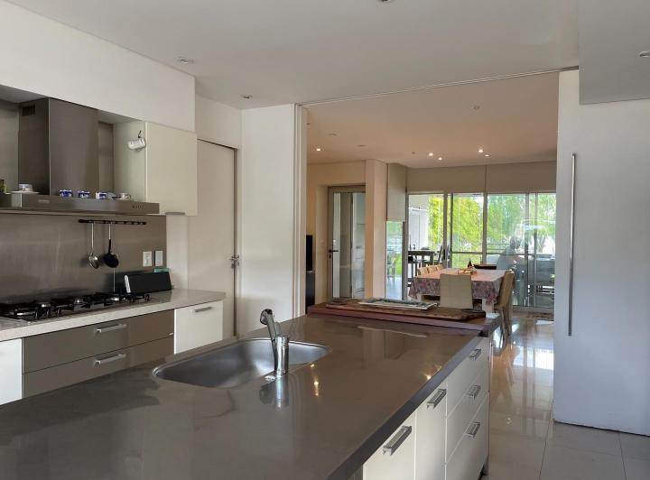 Foto de Casa moderna con vista a la laguna en Sta Maria de Tigre, imagen 1