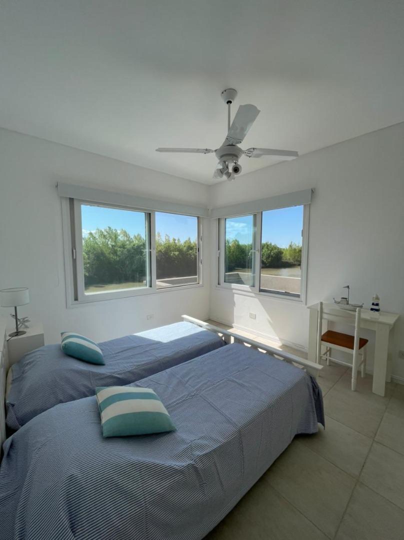 Foto de Casa Amoblada en venta en Islas del Este, imagen 4