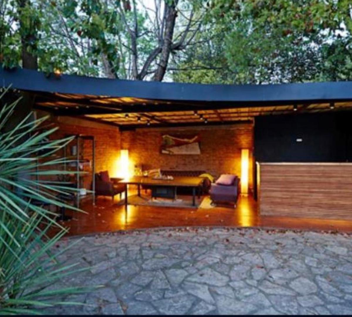 Casa Racionalista en Venta en Lomas de S. Isidro 3