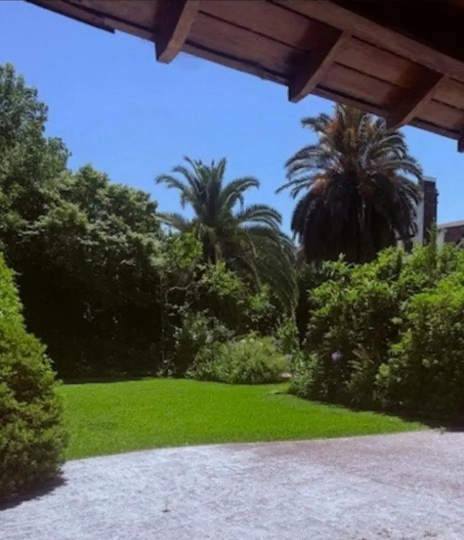 Casa de una planta en venta en Martinez al rio 3