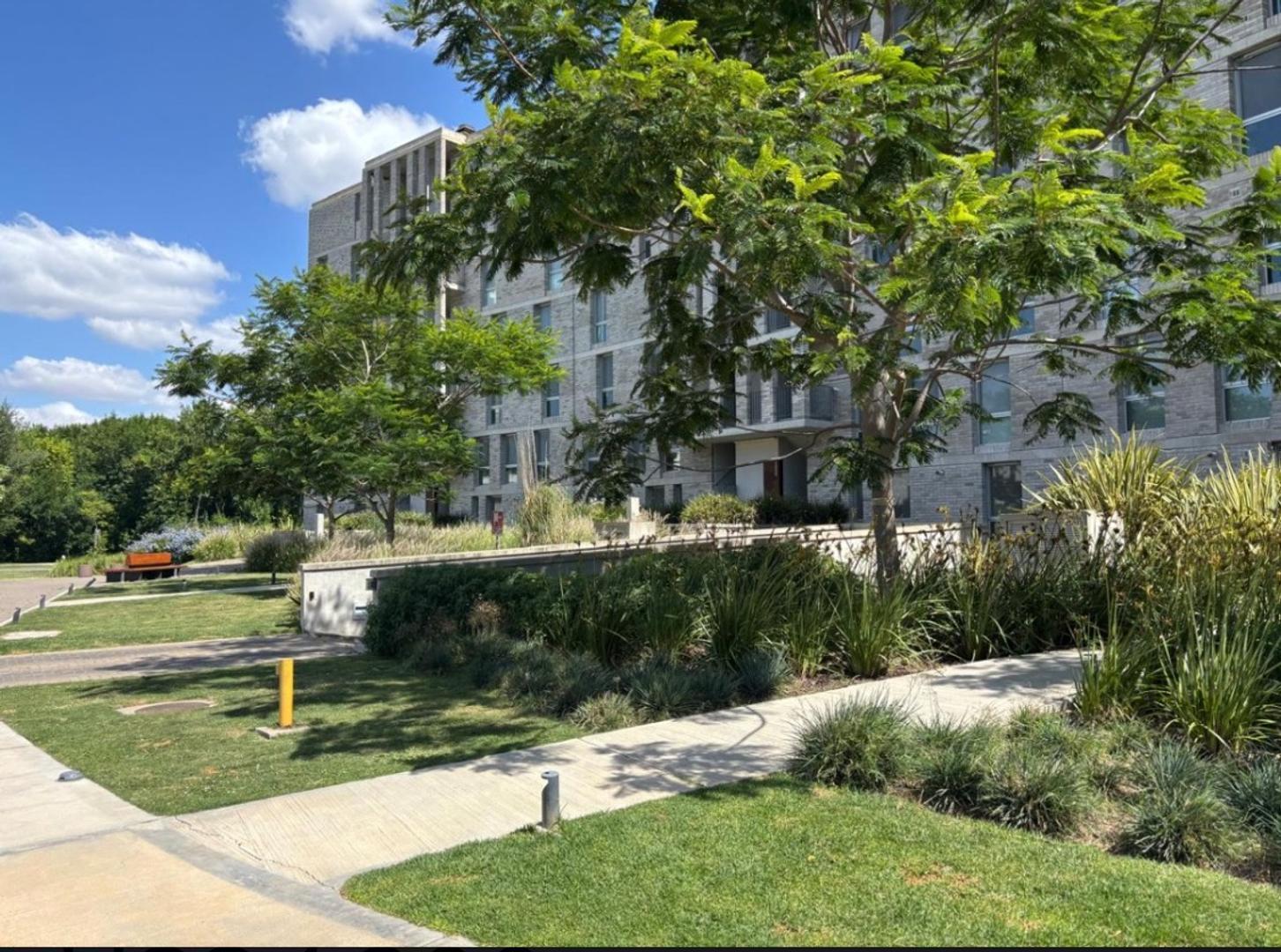 Foto de Venta Dpto 2Amb Amoblado C/Terraza - Venice Ciudad Navegable, imagen 1
