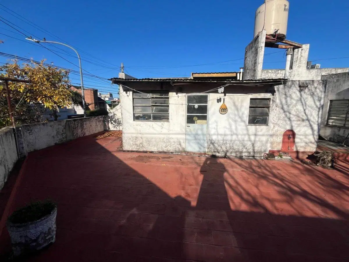 CASA EN VENTA 90 MTROS CON COCHERA Y TERRAZA 3