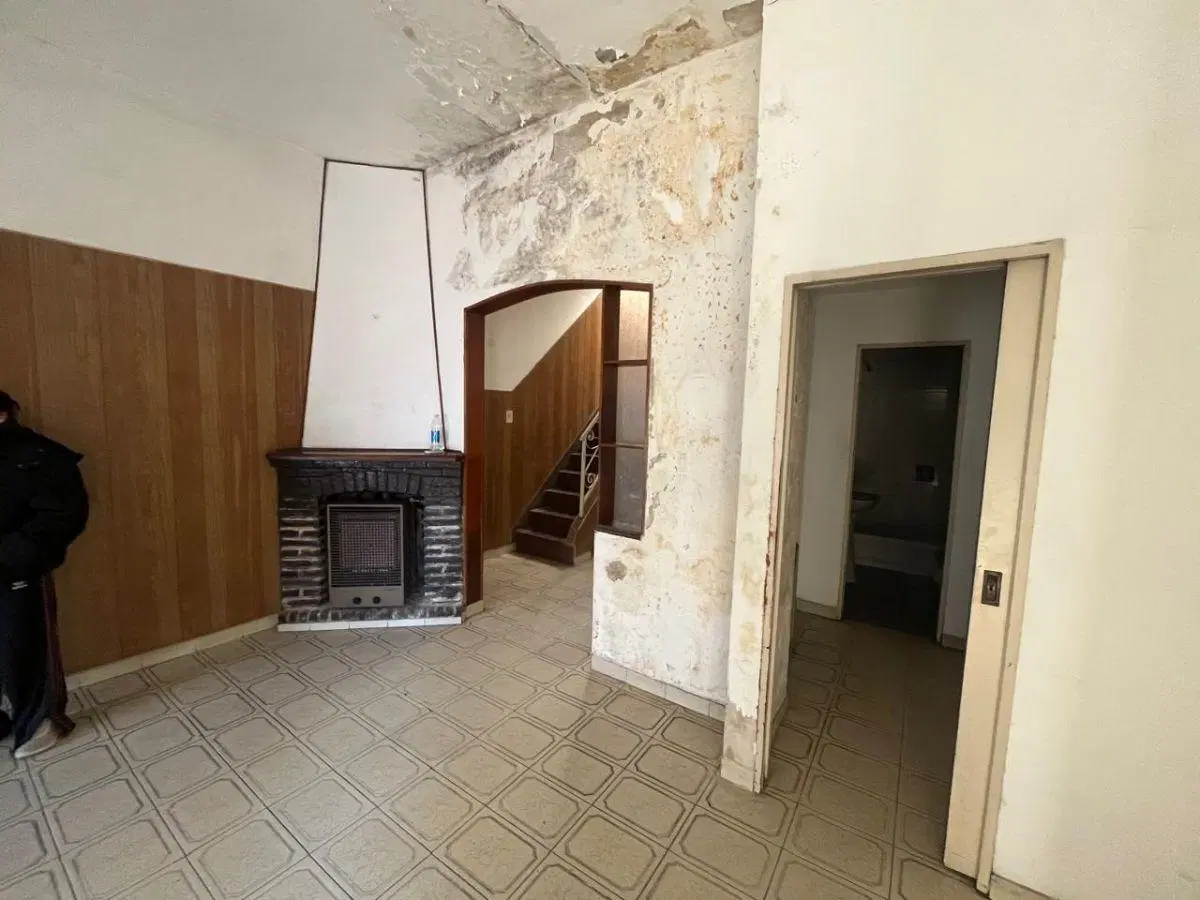 CASA EN VENTA 90 MTROS CON COCHERA Y TERRAZA 4