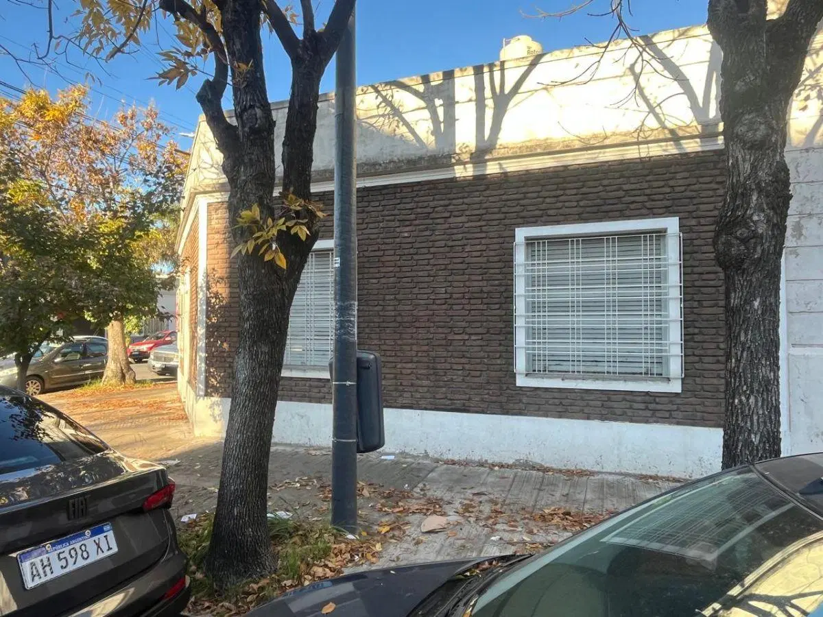 CASA EN VENTA 90 MTROS CON COCHERA Y TERRAZA 1