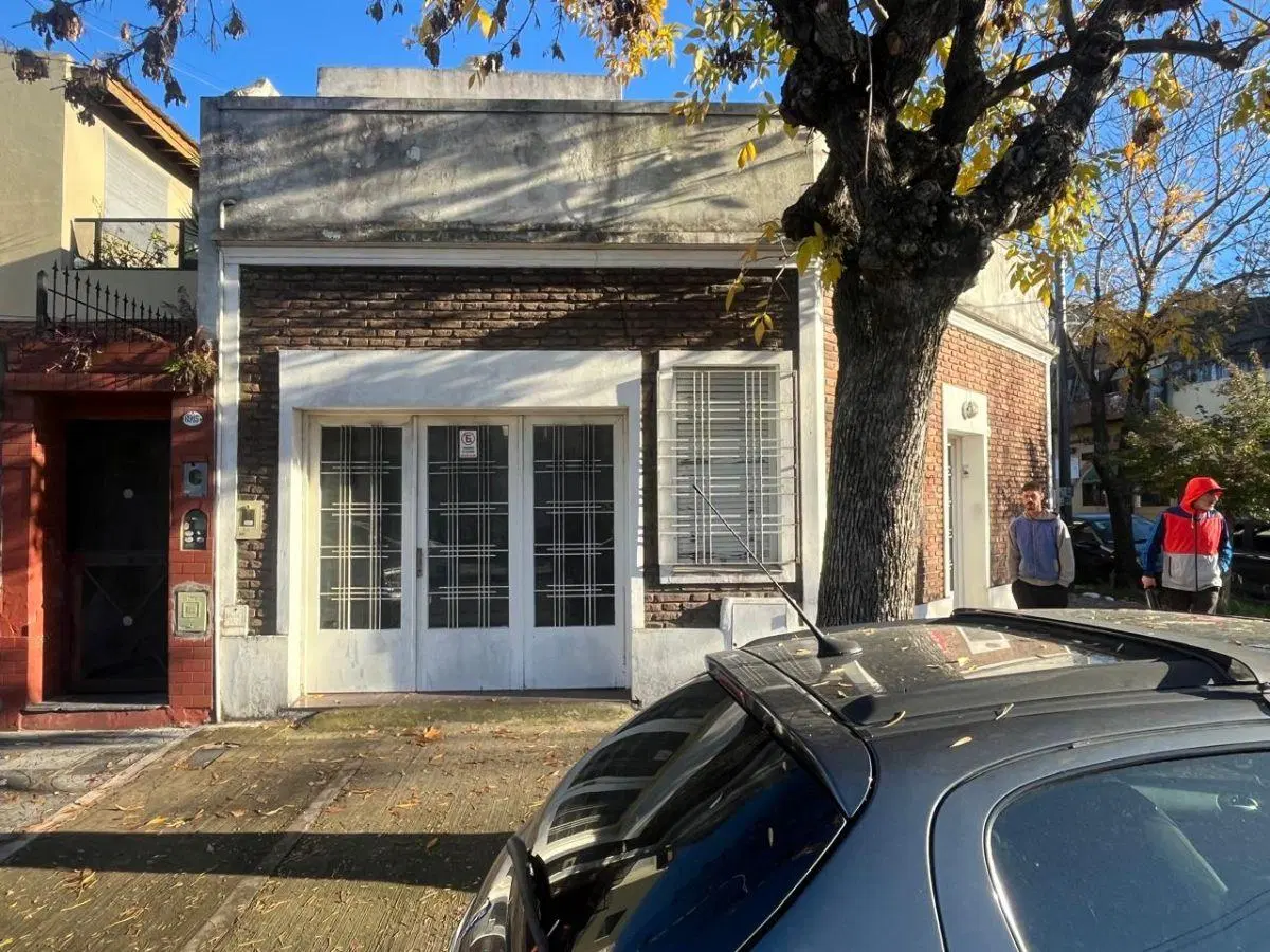 CASA EN VENTA 90 MTROS CON COCHERA Y TERRAZA 8