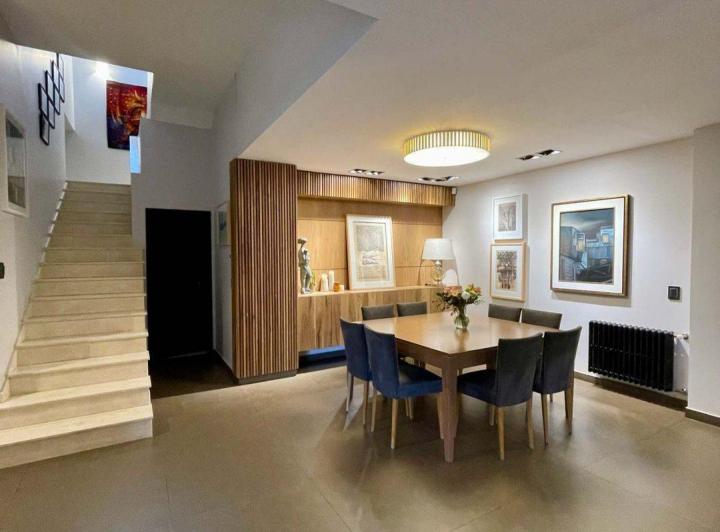 VENTA CASA 4 DORMITORIOS BARRIO CERRO DE LAS ROSAS 4