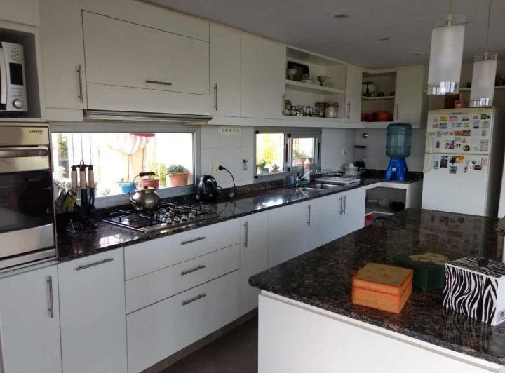 VENTA CASA + DEPARTAMENTO BARRIO VILLA DEL LAGO CARLOS PAZ 4