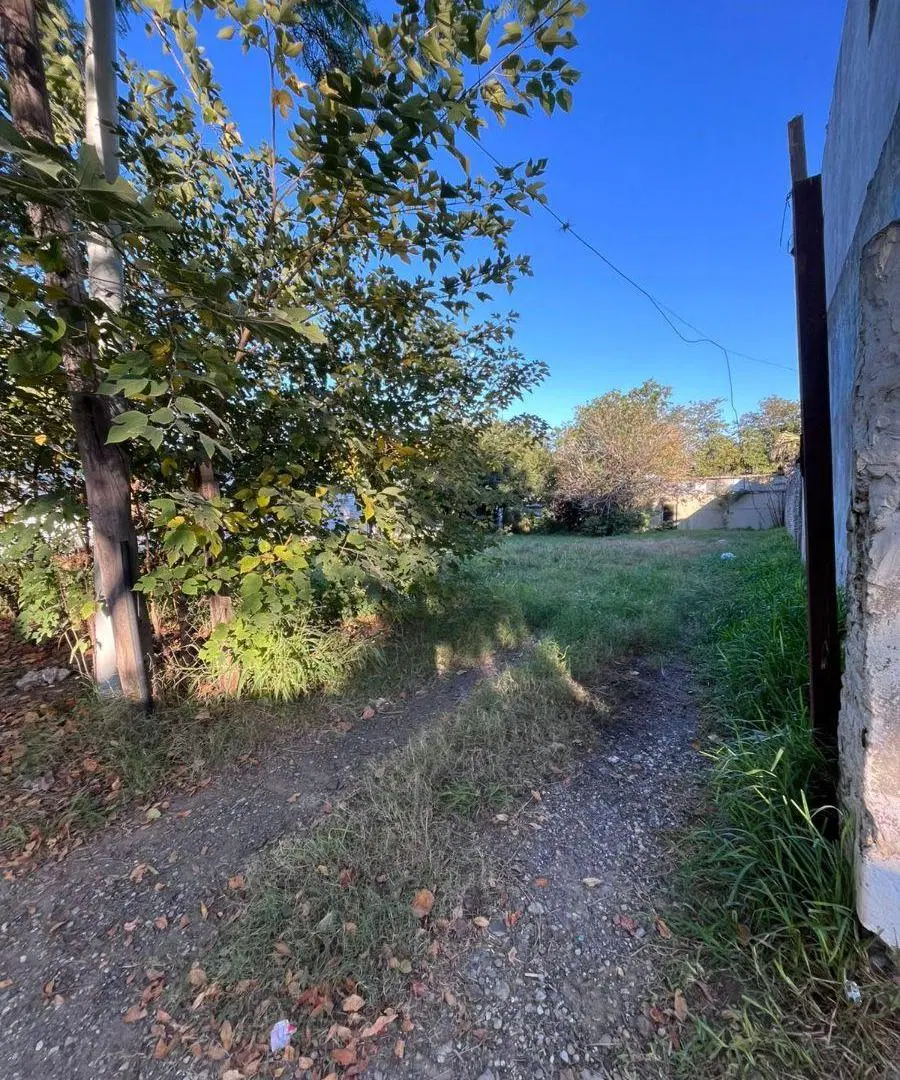Terreno de 374 m² en venta en el Centro. 3