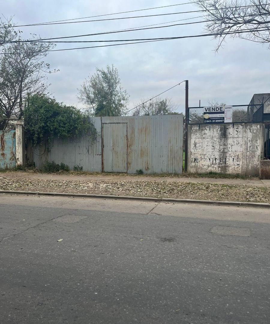 Foto de Terreno de 650 m² en venta en Puerto General San Martín con contrucción, imagen 1