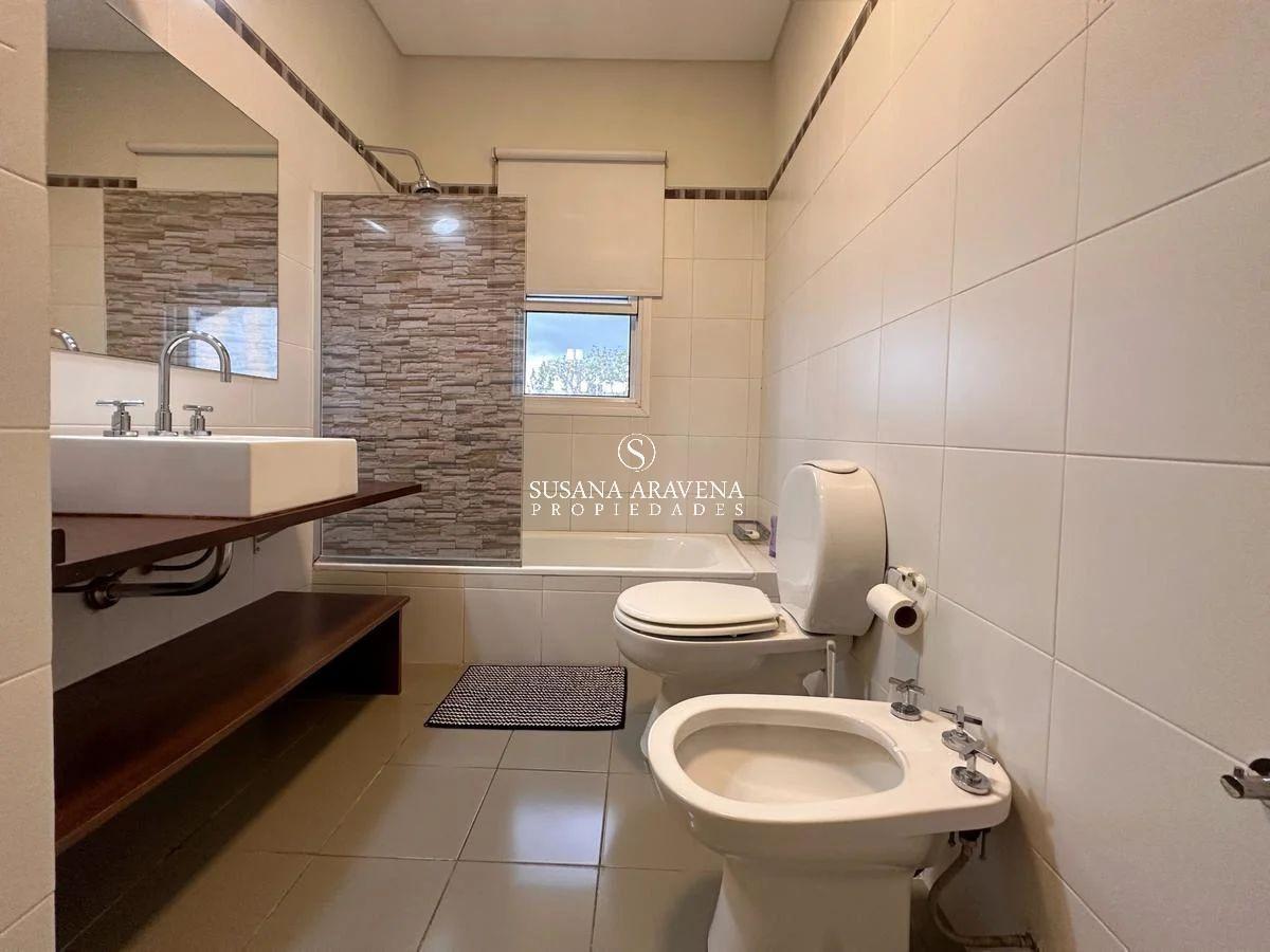 Casa en Venta en Santa Barbara, Tigre, G. B. a. Zona Norte 3