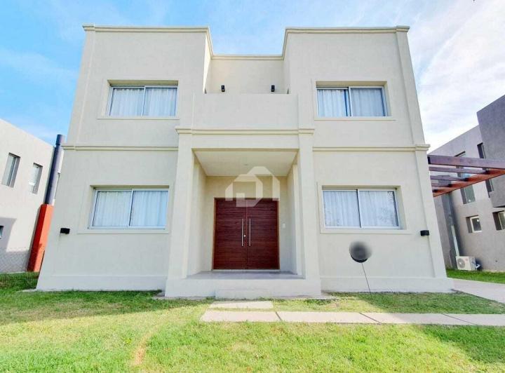 Casa  en Alquiler en Araucarias, Puertos, Escobar 1