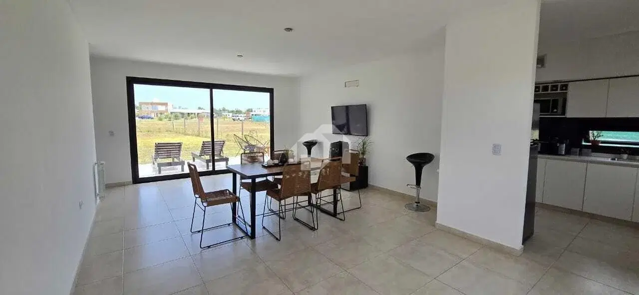 Casa  en Venta en Santa Elisa, Pilar del Este, Pilar 5