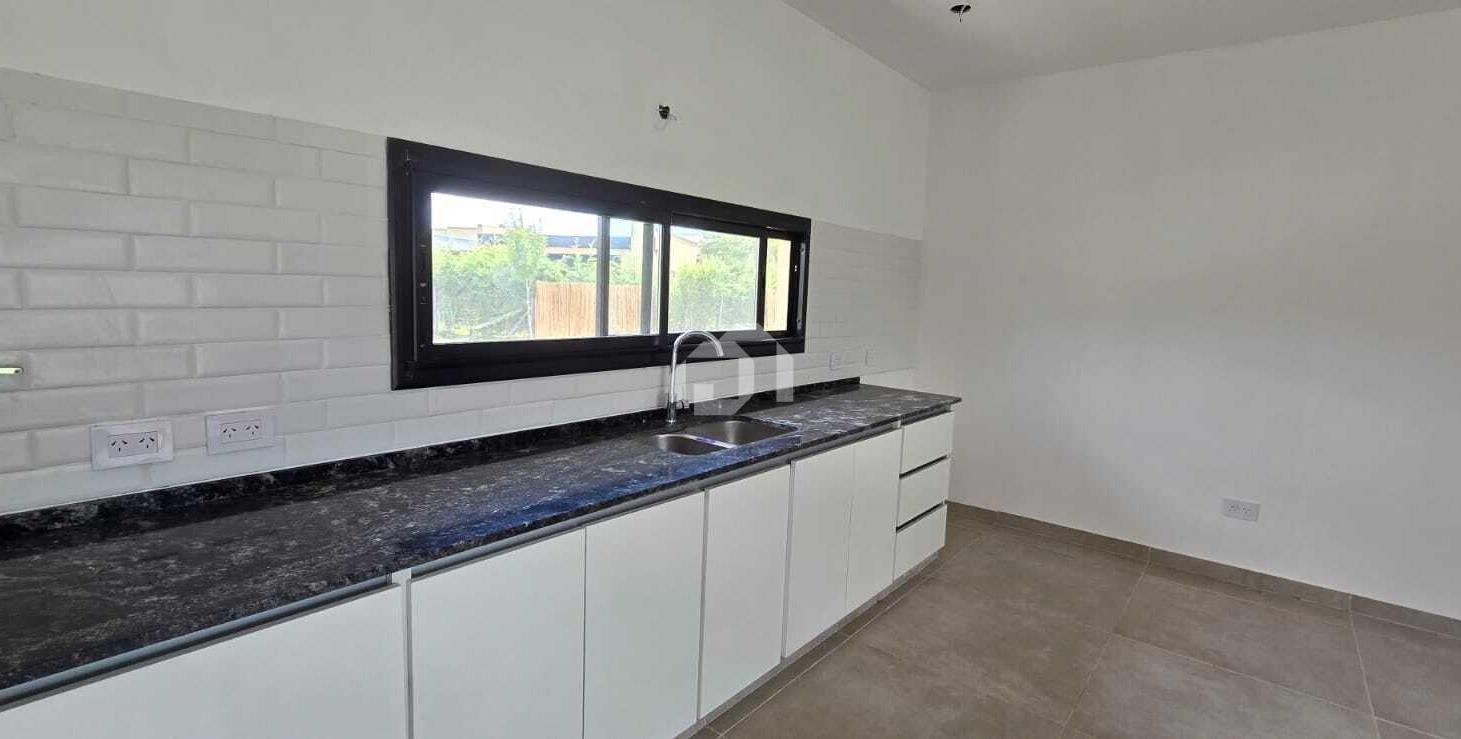 Foto de Casa en Venta en San Ramón, Pilar del Este, Pilar, imagen 2