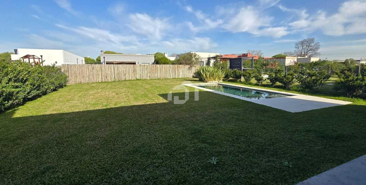 Foto de Casa en Venta en Santa Elena, Pilar del Este, Pilar, imagen 2
