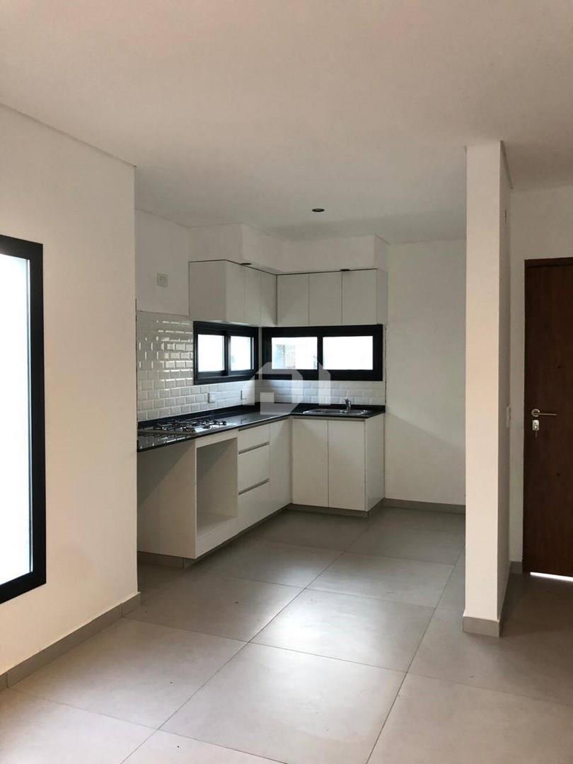 Foto de Casa en Venta en Santa Lucia, Pilar del Este, Pilar, imagen 2