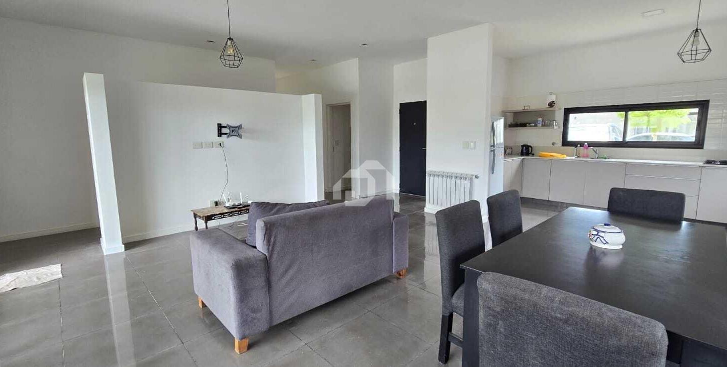 Foto de Casa en Alquiler en San Ramón, Pilar del Este, Pilar, imagen 3