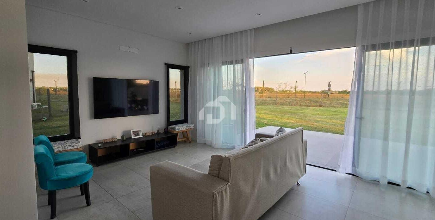 Foto de Casa en Alquiler en San Sebastian, Escobar, G.B.A. Zona Norte, imagen 2