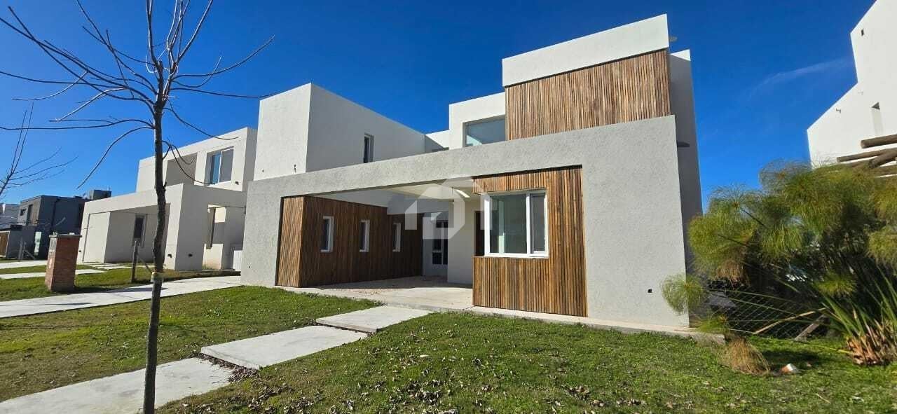 Foto de Casa en Venta en Santa Ana, Villanueva, Tigre, imagen 1