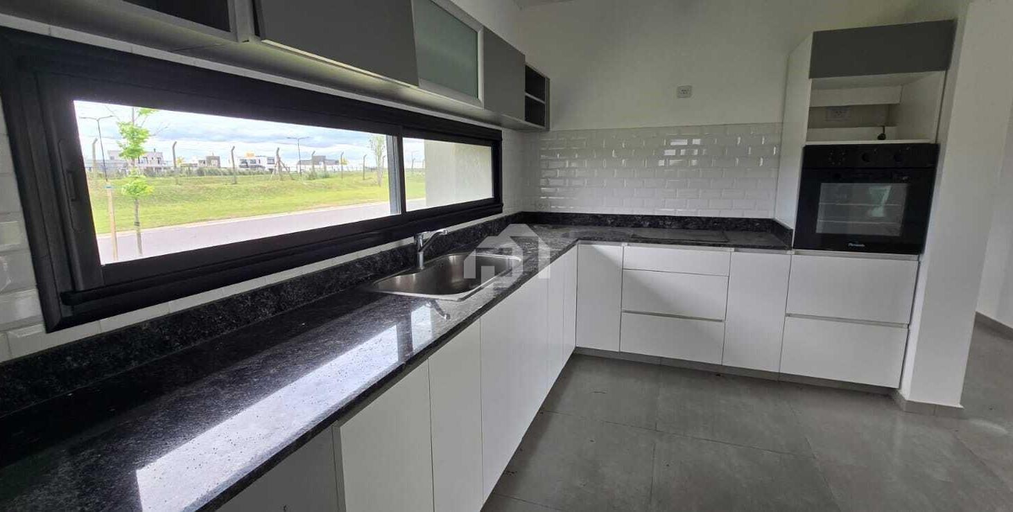 Foto de Casa en Alquiler en San Sebastian, Escobar, G.B.A. Zona Norte, imagen 5