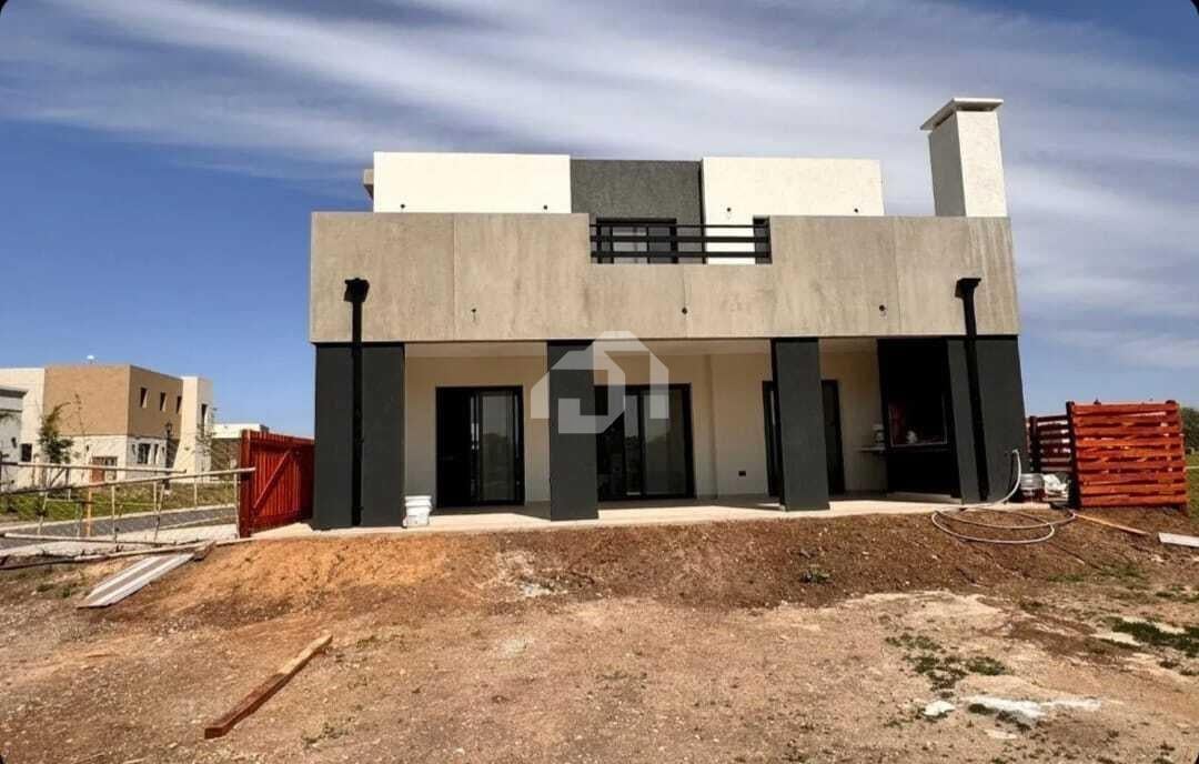 Foto de Casa en Venta en Santa Elena, Pilar del Este, Pilar, imagen 3