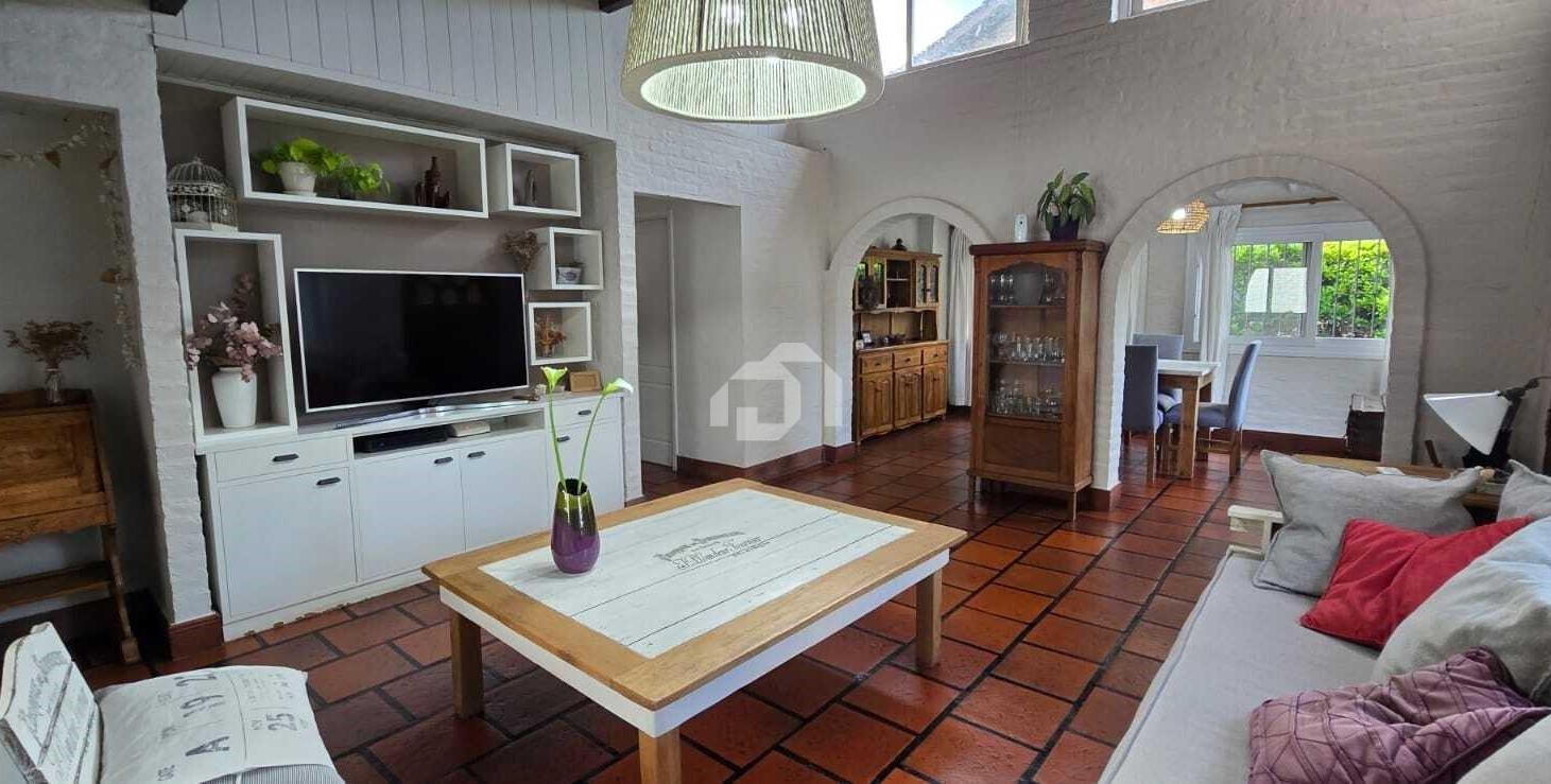Foto de Casa en Venta en Champagnat, Pilar, G.B.A. Zona Norte, imagen 2