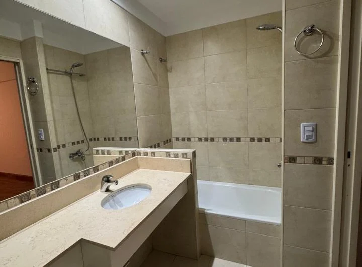 se alquila excelente departamento 2 amb. 4