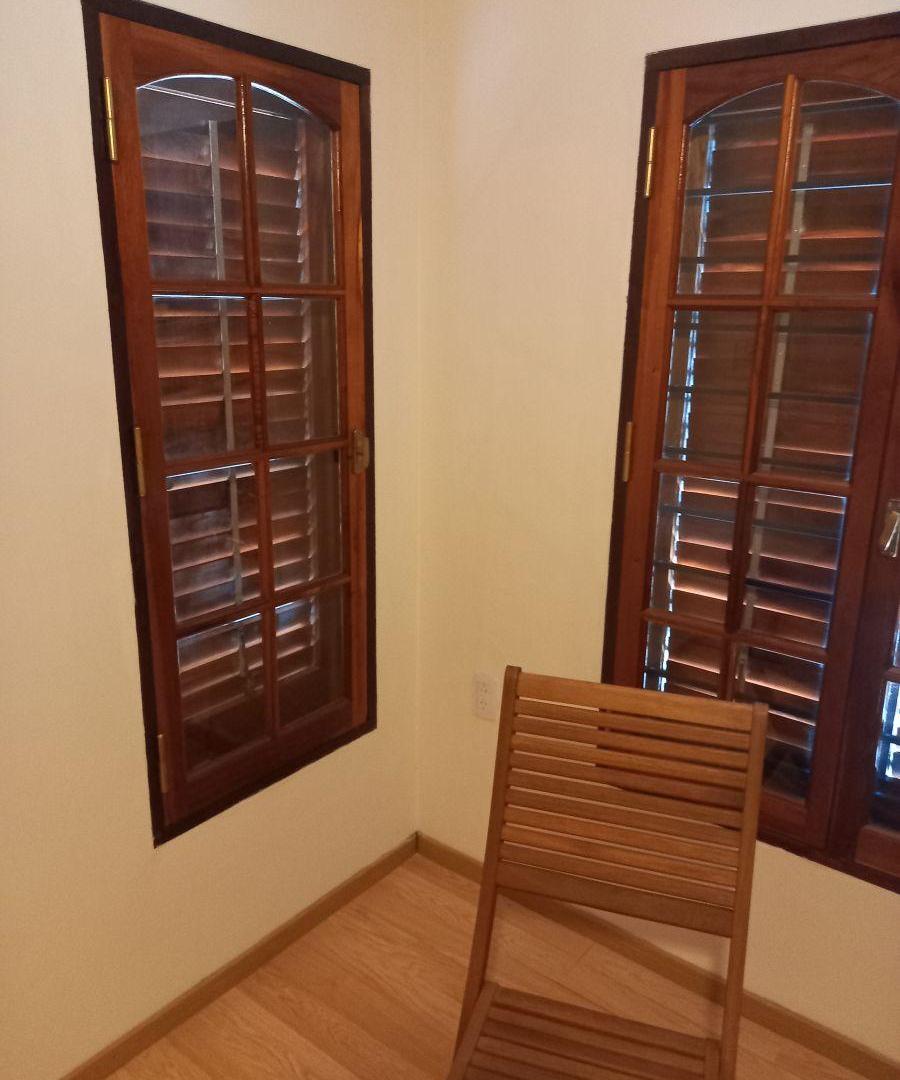 Foto de DEPARTAMENTO AMOBLADO de 1 dormitorio en Planta Alta por escalera, sin, imagen 1