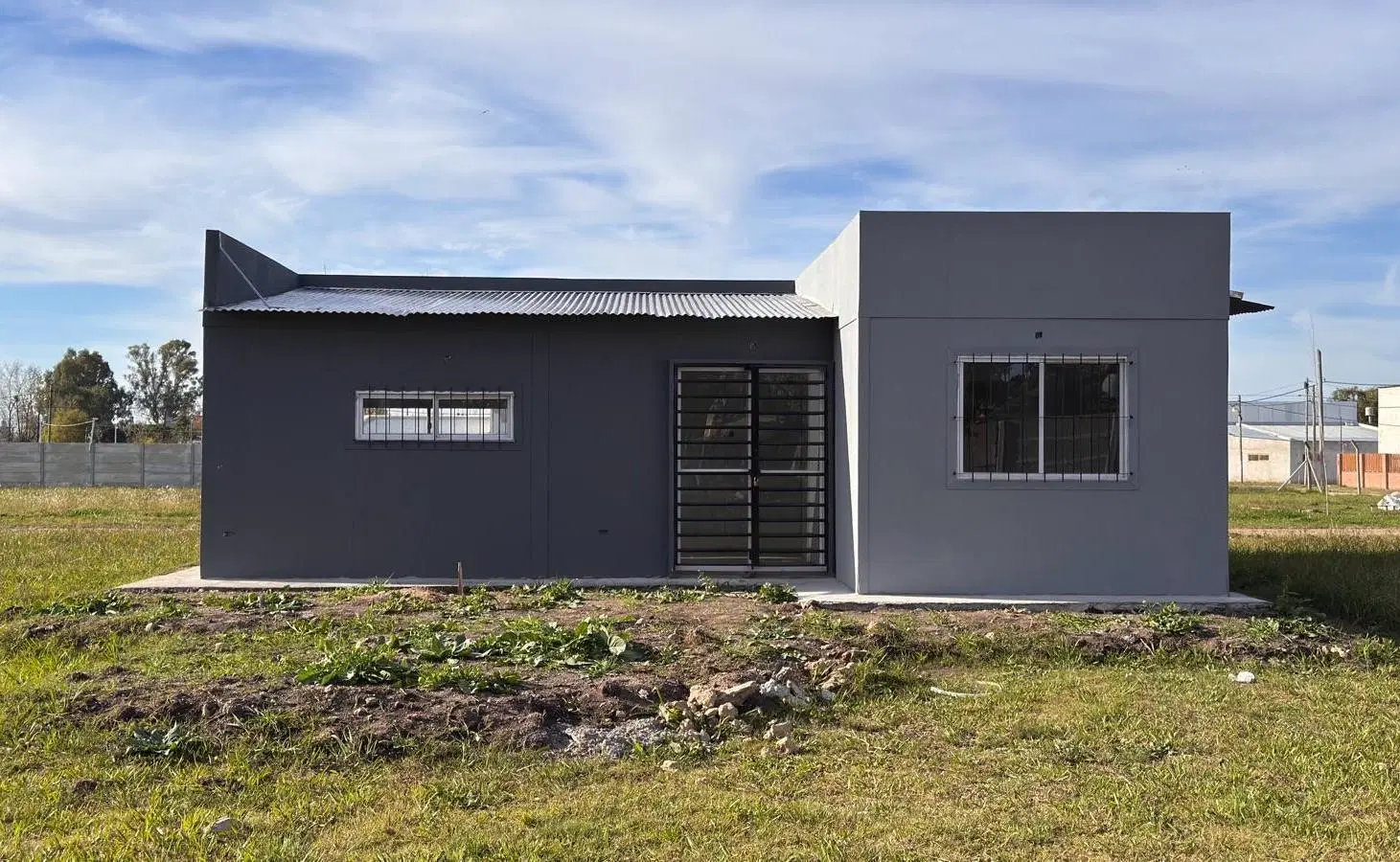 Casa y terreno con anticipo cuotas en pesos 5