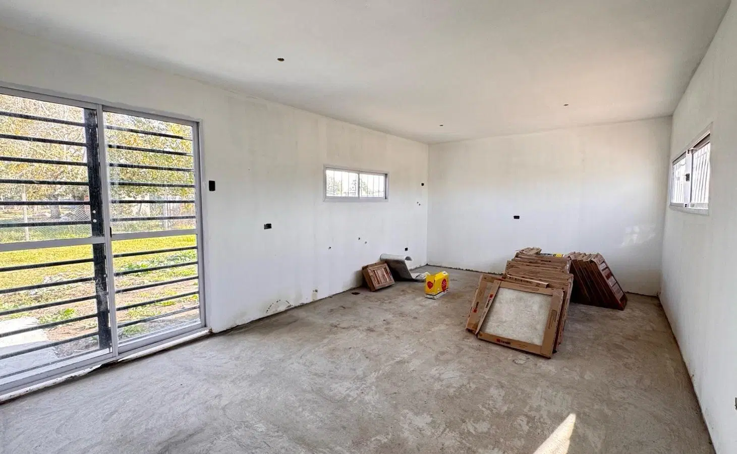 Casa y terreno con anticipo cuotas en pesos 2