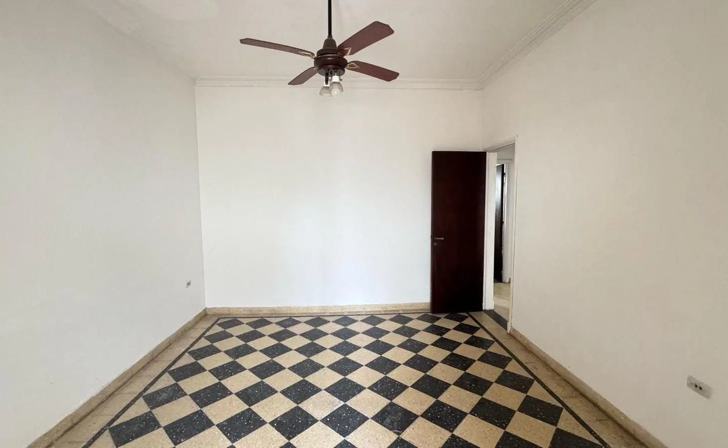 PH 3 dormitorios y patio con verde en venta 5