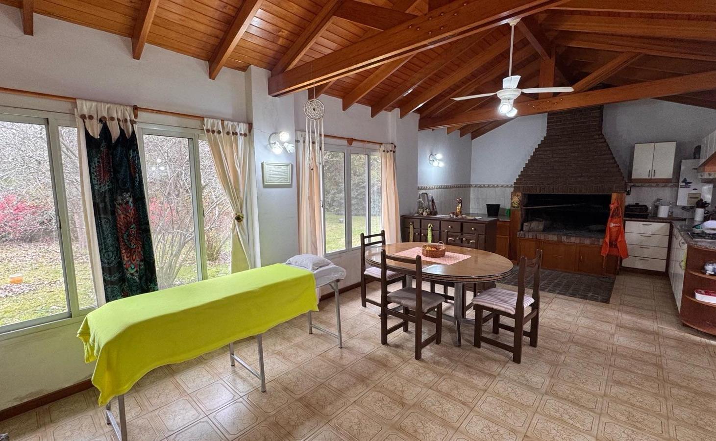 Foto de Casa con gran lote en venta, imagen 3