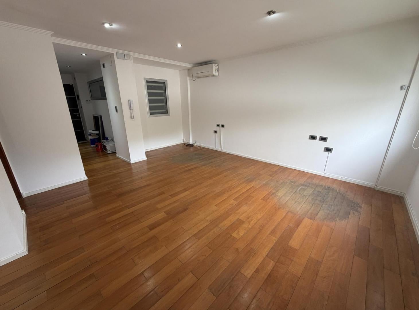 Foto de Oficina comercial con cochera en venta, imagen 5