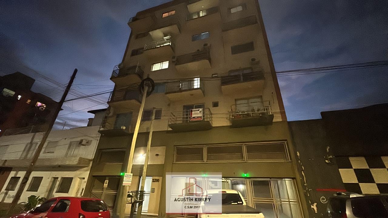 Foto de Departamento 3 ambientes VENTA - San Miguel, imagen 1