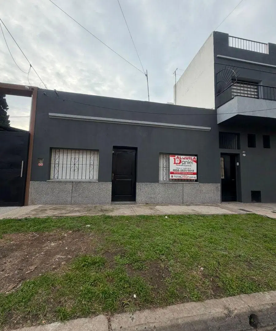 CASA PH PLANTA BAJA AL FRENTE EN ALQUILIER EN HAEDO/PALOMAR 1
