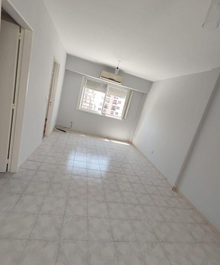 Foto de DEPARTAMENTO 2 AMBIENTES EN VENTA RAMOS MEJIA, imagen 3