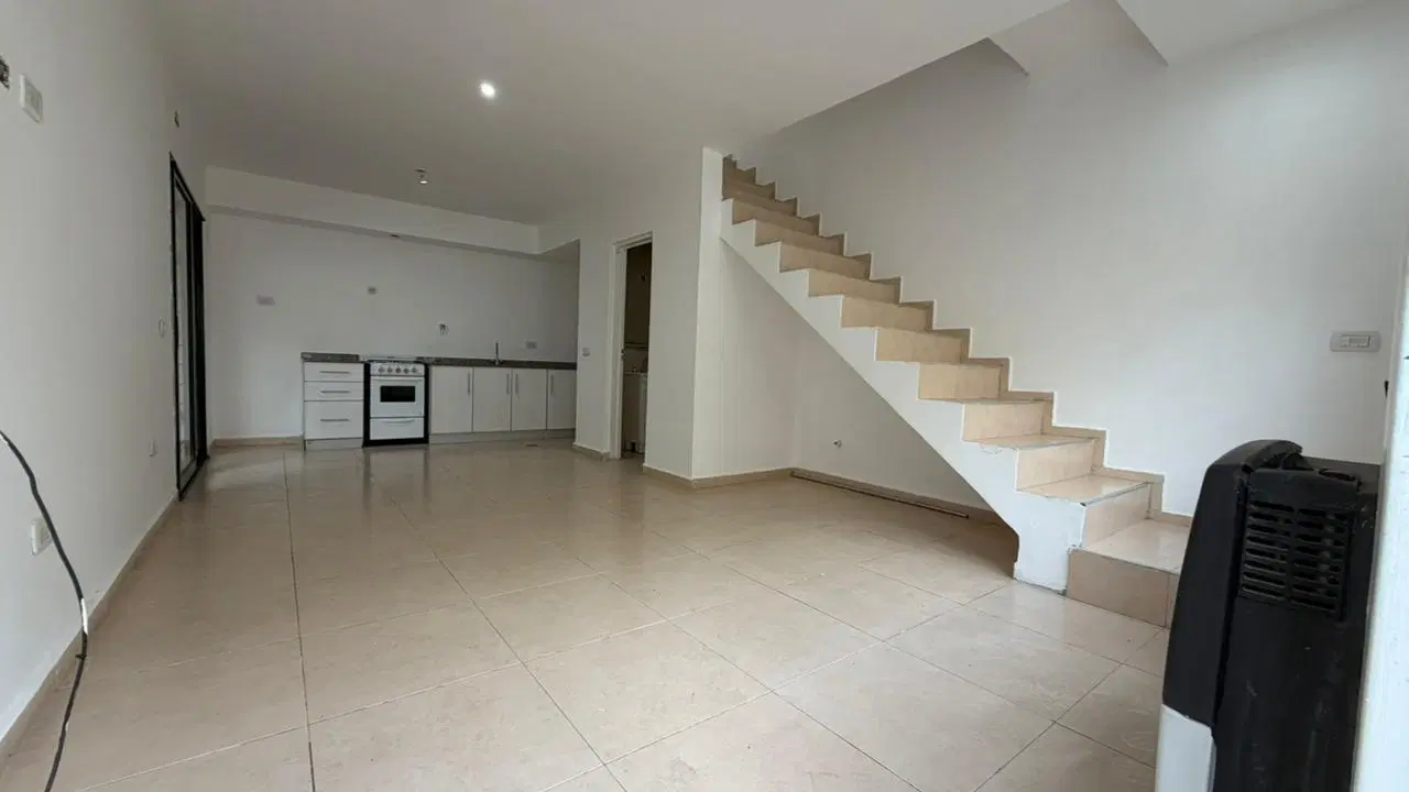 Departamento tipo duplex en venta 3 ambientes APTO CREDITO en Canning 3