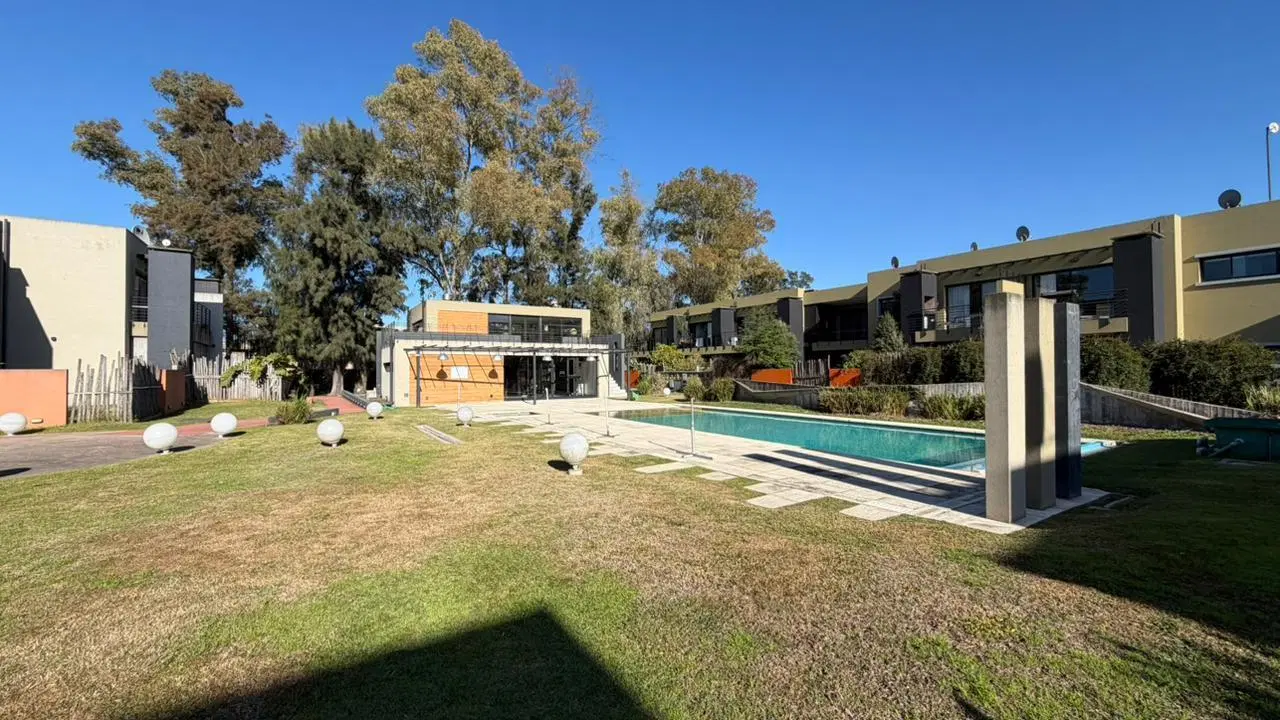 Departamento en venta o alquiler 3 ambientes en Las Cavas Canning 3