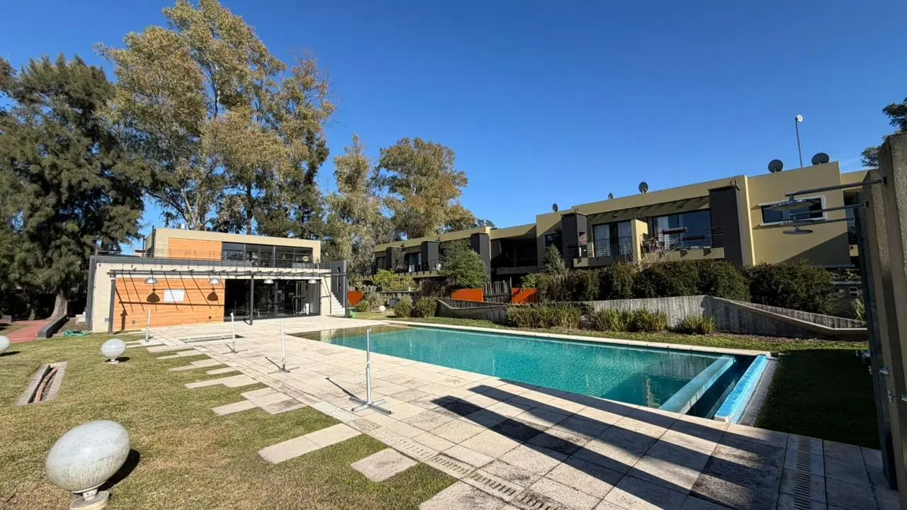Departamento en venta o alquiler 3 ambientes en Las Cavas Canning 4