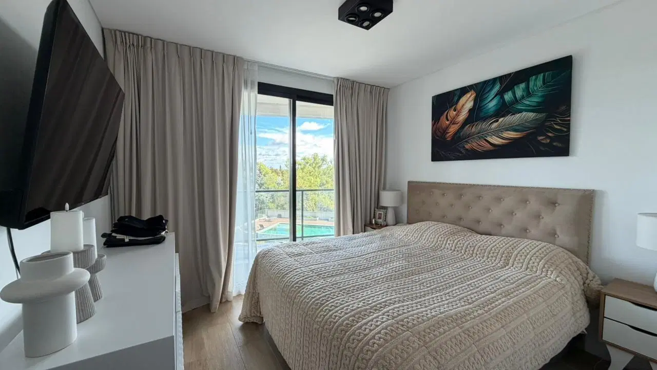 Departamento en venta 3 ambientes en Canning 2